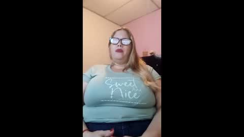 Elizabeth online show from February 4, 11:47 am