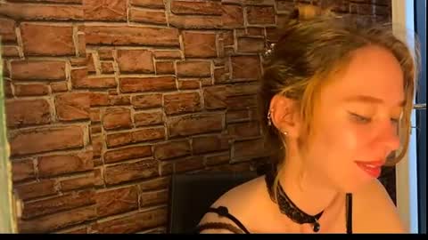 Eliza online show from June 28, 7:10 pm