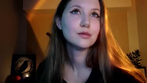 Lisa  online show from October 28, 2:40 pm