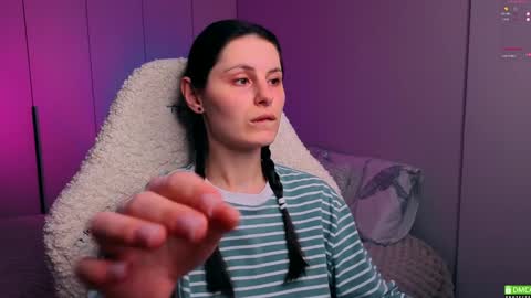 Eli online show from December 3, 1:58 am