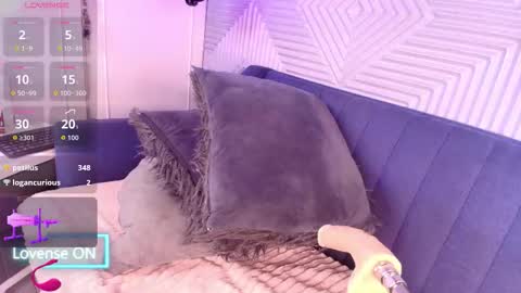 elizbeth_777 online show from October 1, 7:24 pm