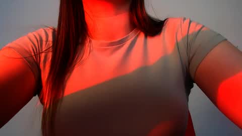elizsun online show from May 5, 9:04 am