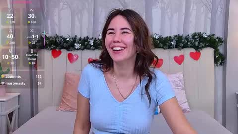 Ella online show from October 17, 4:27 am