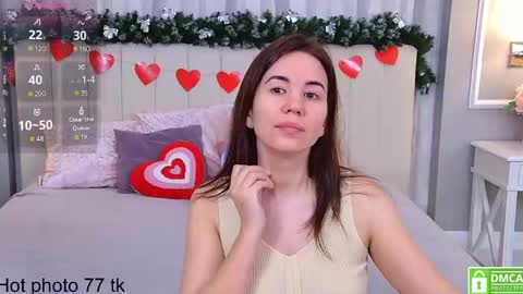 Ella online show from March 7, 4:12 am