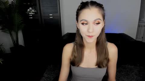 ellacurtis online show from October 12, 7:38 pm