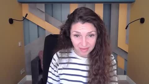 EllaLongs online show from October 26, 12:28 pm