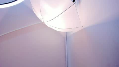 Ella online show from April 2, 7:43 pm