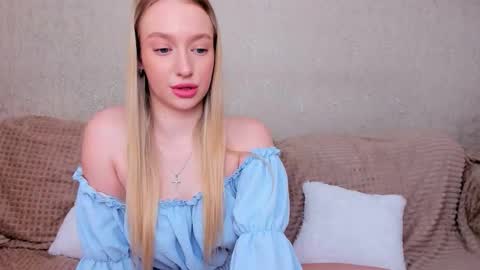 elldiana online show from February 4, 6:50 am