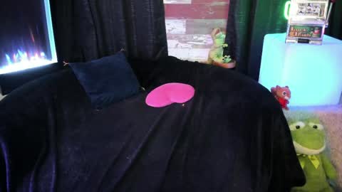 ELLE online show from April 20, 7:28 pm