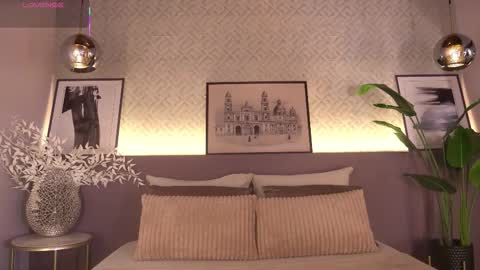 Elle Diane online show from February 4, 10:35 pm