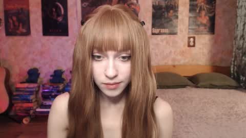 ellie_friendly online show from February 1, 12:19 am