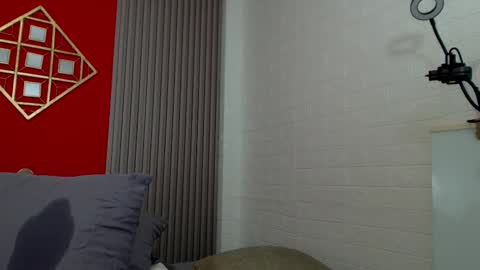 Ellie online show from March 8, 10:54 am