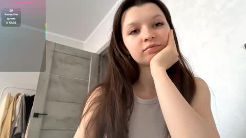 Ellie online show from March 9, 1:27 pm