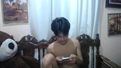 ELLORREY online show from December 4, 5:49 pm