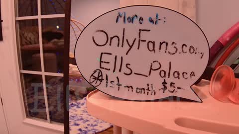 Snapshot of ells_palace chatting on January 1, 11:29 pm Ella Bella Bo Bella online show from January 1, 11:29 pm