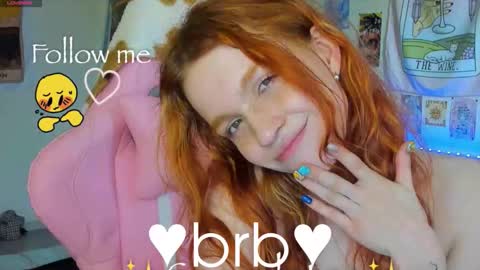 Snapshot of elly_milas chatting on September 25, 6:20 am Elly     Fansly  online show from September 25, 6:20 am