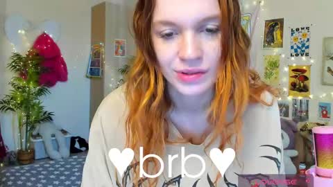 Elly     Fansly  online show from April 19, 6:25 am