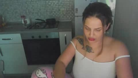 ellslimdoll online show from March 29, 4:58 am