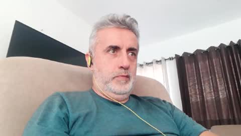 fer online show from February 14, 7:02 pm