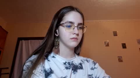 Kate online show from March 6, 12:15 pm