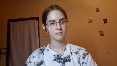 Kate online show from May 20, 2:34 pm