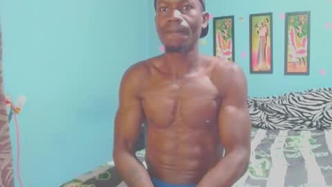 elmiltonnjakee online show from February 25, 9:57 am