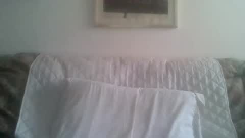 Snapshot of elmo191271 chatting on October 12, 9:57 am elmo191271 online show from October 12, 9:57 am