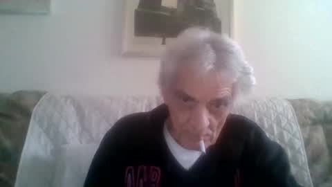 Snapshot of elmo191271 chatting on October 11, 9:47 am elmo191271 online show from October 11, 9:47 am
