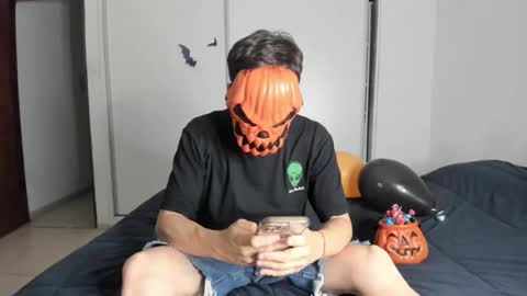 elnenedearg online show from October 27, 1:49 am