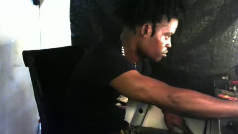 Snapshot of elniga21 chatting on December 22, 10:47 pm EL NIIGGGAA 21 EL NIGGA 21 online show from December 22, 10:47 pm