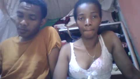 elodynarcisse online show from November 25, 12:15 pm