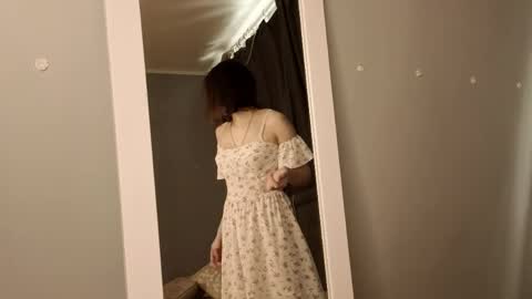 Eliza online show from April 2, 12:01 pm