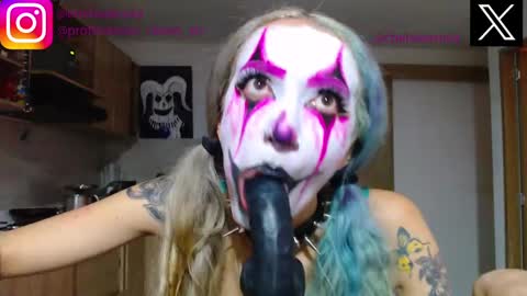 Chelsea  Please help me to reach 100 thumbs up online show from September 14, 1:52 am