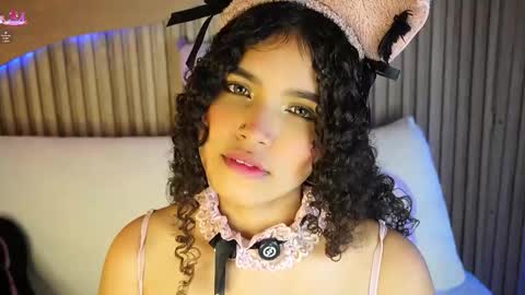eloise_sweet online show from March 7, 12:49 pm