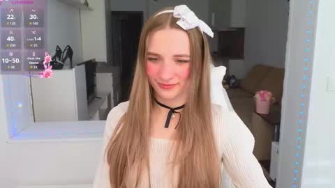 elsa_cute1 online show from March 30, 8:47 am