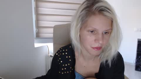 elssa_rush online show from September 24, 5:47 am