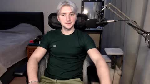 Elvin Vaenight online show from November 11, 10:34 pm