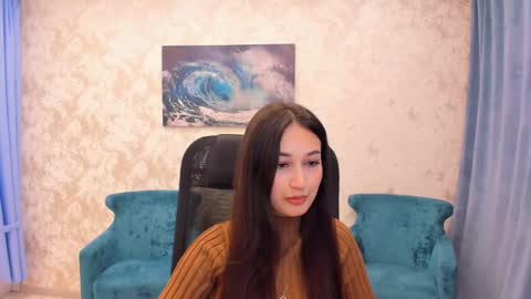 Elvira online show from March 10, 7:11 am