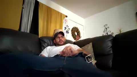 elyb495 online show from December 20, 1:01 am