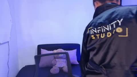 ema__miller online show from January 6, 2:15 am