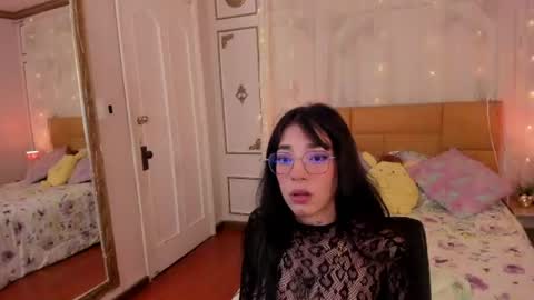 Emma online show from July 16, 3:32 am