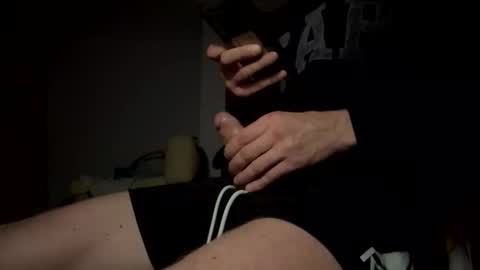 emanuilxxx2 online show from October 19, 10:47 pm