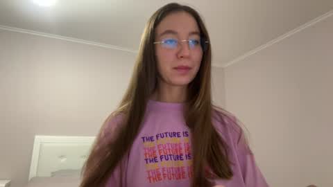 Alina online show from July 8, 8:45 pm