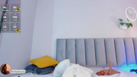 Emely online show from November 9, 12:08 pm