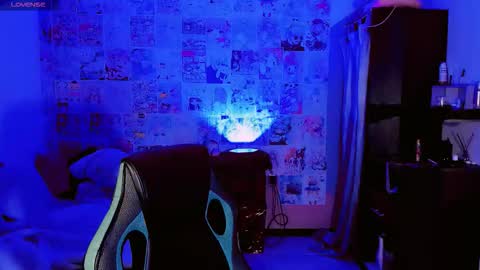 Emely Rous online show from October 19, 10:20 am