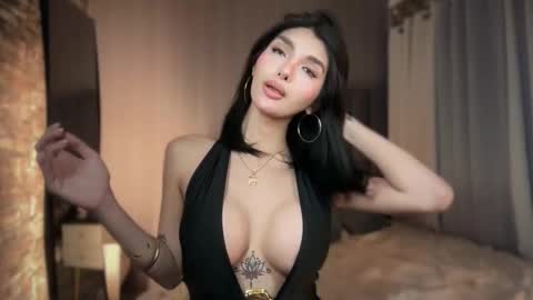 Emerald online show from March 8, 7:12 am