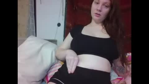 EmerieSkye online show from January 19, 5:15 am