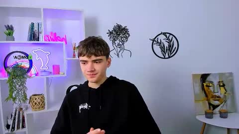 emil_lucky online show from February 7, 10:18 am