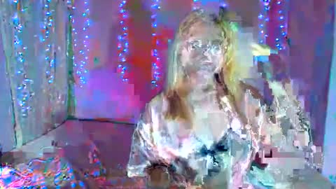 Sweet cream online show from March 5, 2:20 am