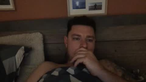 emiliano1256 online show from March 23, 3:55 am